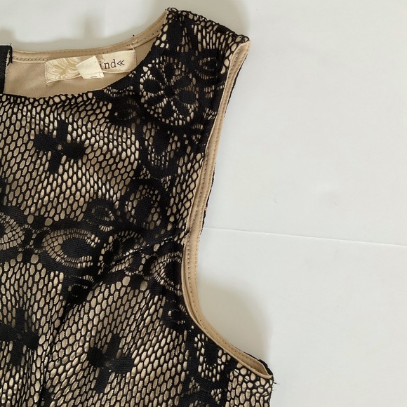 Rewind Dress with Bow, Mesh - Picture 6 of 16